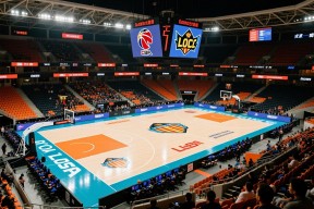 瓦伦西亚主场取胜，成为强之一